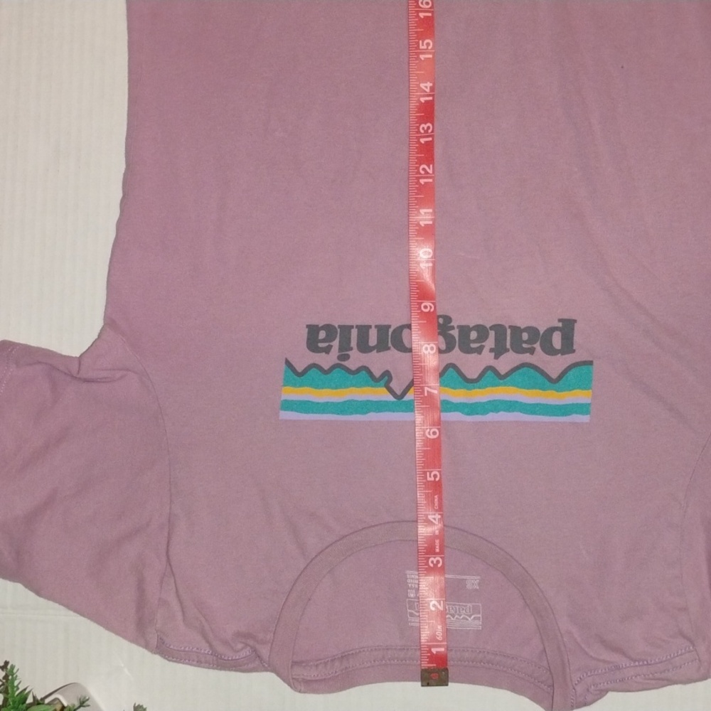 Patagonia Hooded Windbreaker Jacket. Black. Women's size Small. FREE GIFT - Picture 11 of 14